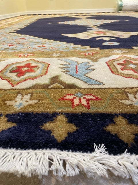 Hand knotted Wool Area Rugs Indo-Sherapi Design, in gray, blue & off white cream,