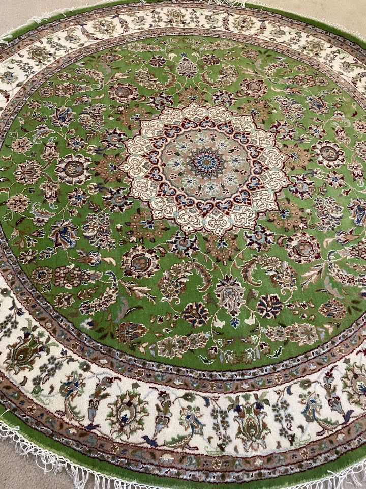 Handmade Round Wool Area Rug, Indo Nain-Kashan Design