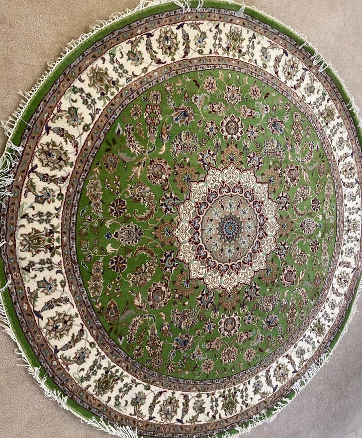 Handmade Round Wool Area Rug, Indo Nain-Kashan Design