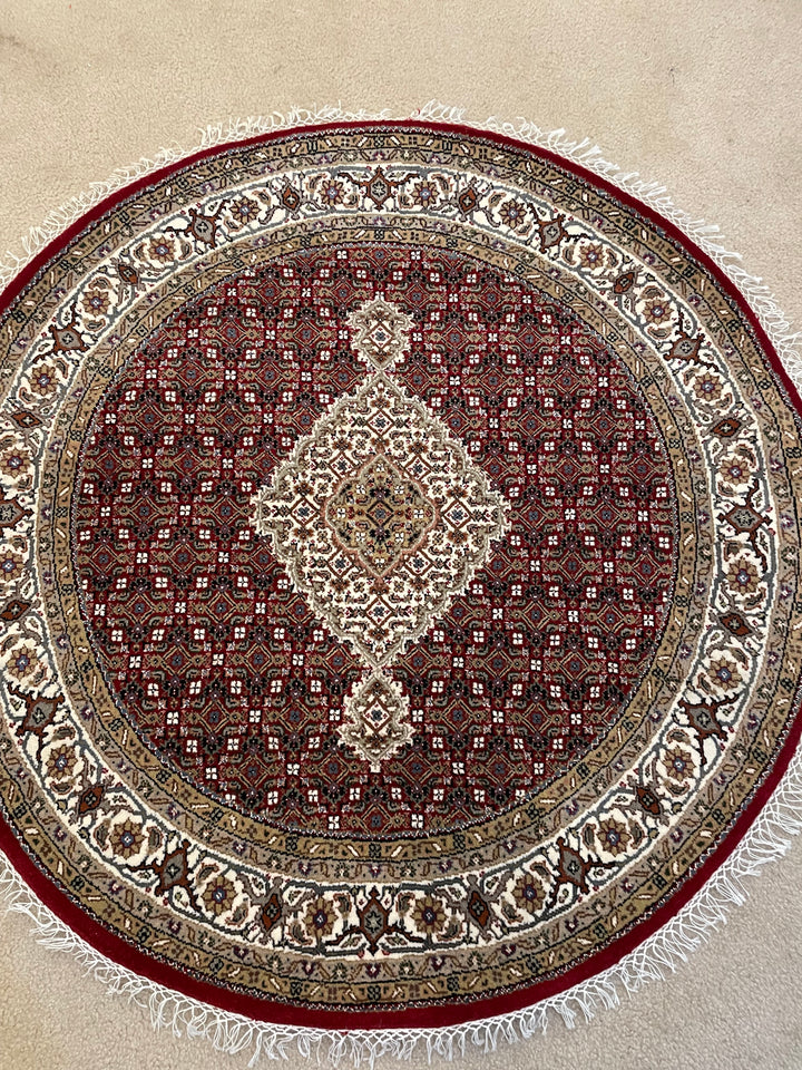 Hand Made Wool Rugs In Mahi-Tabriz design